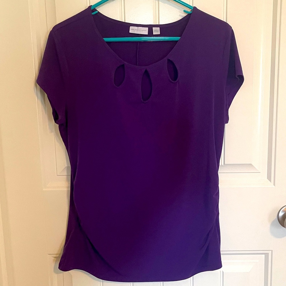 New York and Co Purple Keyhole Top